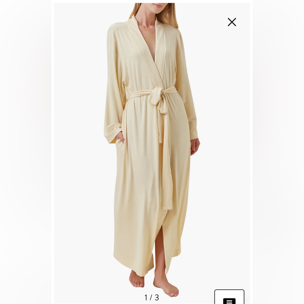 Papinelle light yellow long robe